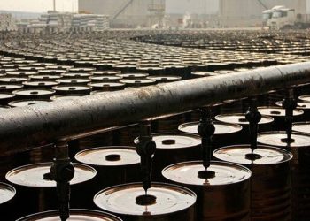 سیاست های ارزی نا کارآمد در کنترل نرخ، کارآمد در کاهش صادرات!